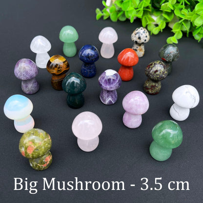 Wholesale Various Jasper Carved Crystal Stone Whale Dog Cat Bear Bunny Frog Mini Crystal Animal Carving