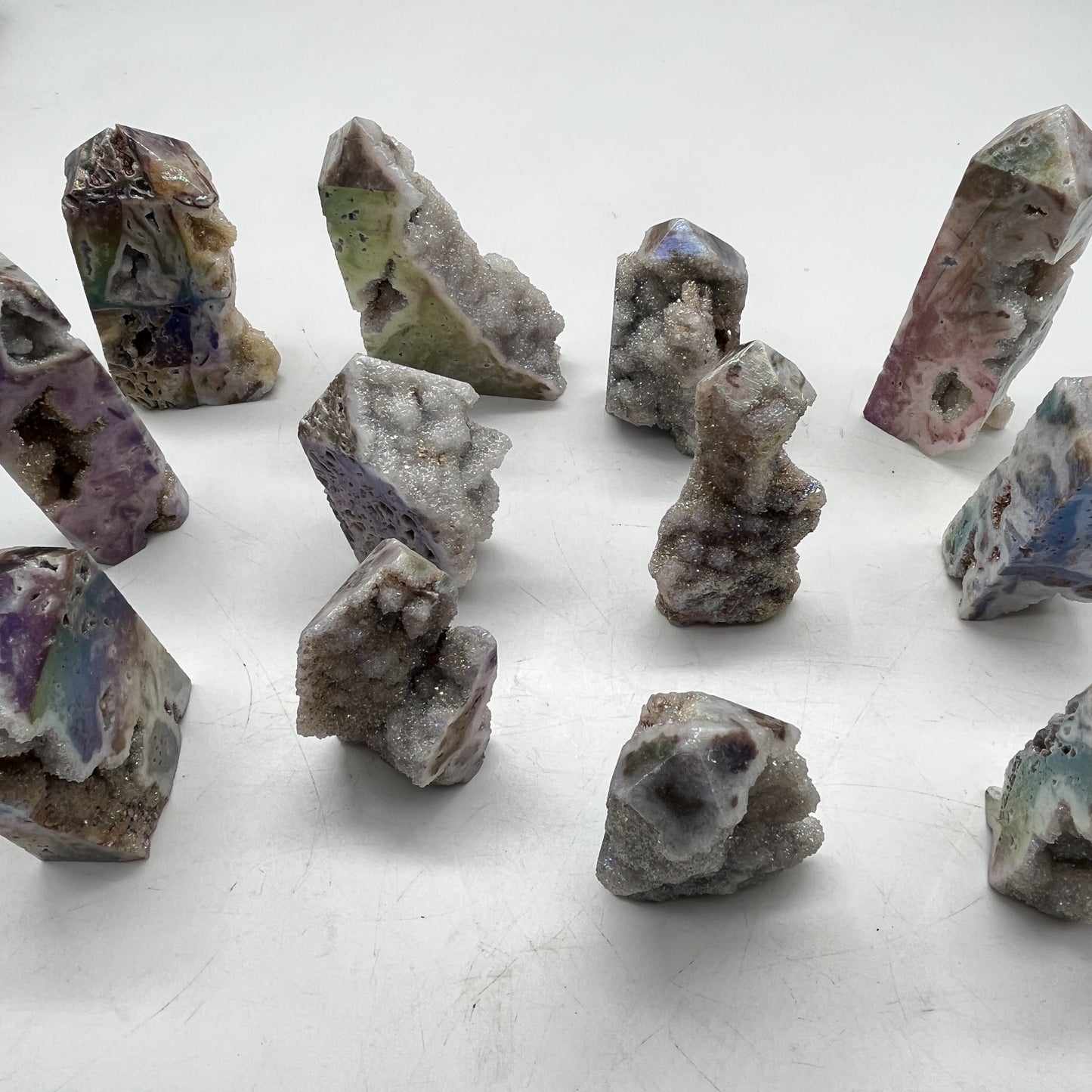 Natural High Quality Crystal Points, Healing Crystal Electroplated Zinc Ore Pillars Purple Glitter Home Decor